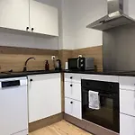 Appartamento L'écrin Orange, Wifi Et Parking Gratuit Châlons-en-Champagne