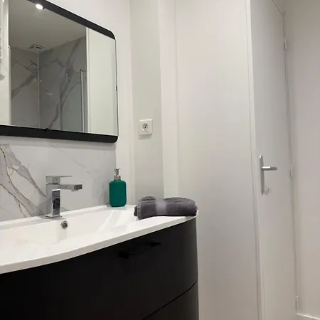 Lejlighed L'ecrin Orange, Wifi Et Parking Gratuit Châlons-en-Champagne